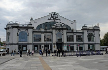 В Саратове продают торговые площади Крытого рынка 
